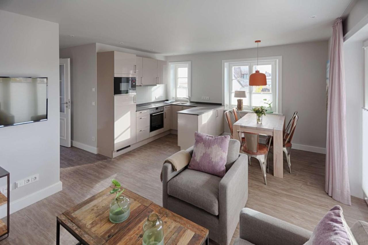 Apartment Rantum Dorf - Ferienappartments Im Reetdachhaus 1& 2 *